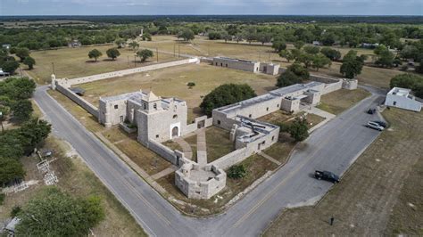 hotels in goliad tx|THE CLOSEST Hotels to Presidio La Bahia State Historic Site,。